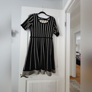 Danny & Nicole Short Sleeve Sweater Dress Black w/Cream polka dots flare skirt